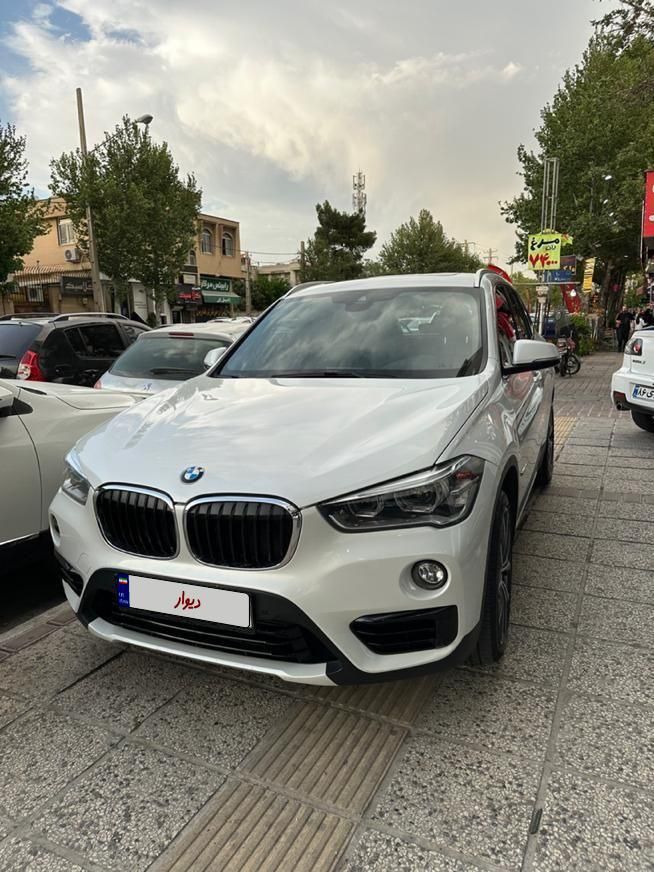 بی‌ام‌و X1 25i، مدل ۲۰۱۷|خودرو سواری و وانت|تهران, سعادت‌آباد|دیوار