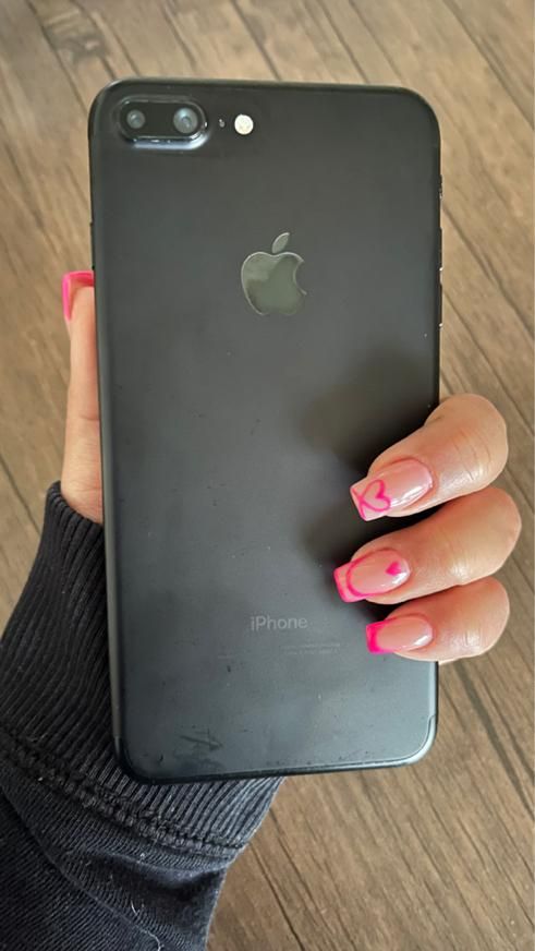 اپل iPhone 7 Plus با حافظهٔ ۱۲۸ گیگابایت|موبایل|تهران, پیروزی|دیوار