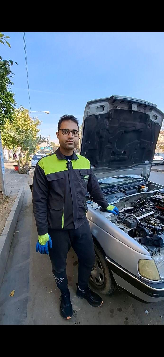 مکانیک سیار امداد خودرو برقکار و پنچرگیری سیار|خدمات موتور و ماشین|شیراز, معالیآباد|دیوار