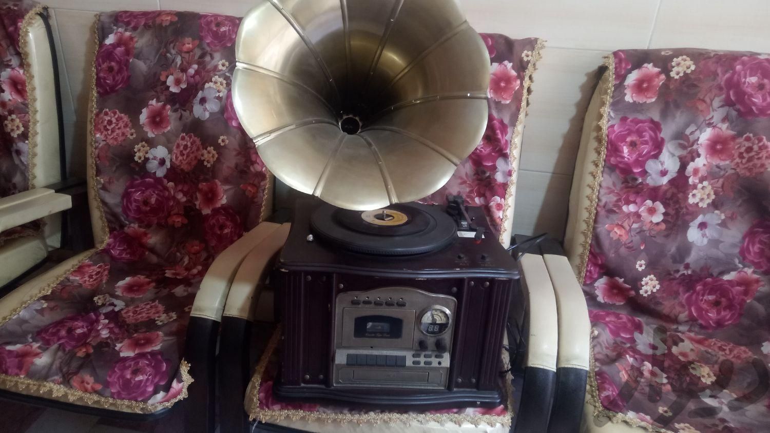 گرام پنج دستگاه رادیو  ظبط سی دی فلش ورم|سیستم صوتی خانگی|زنجان, |دیوار