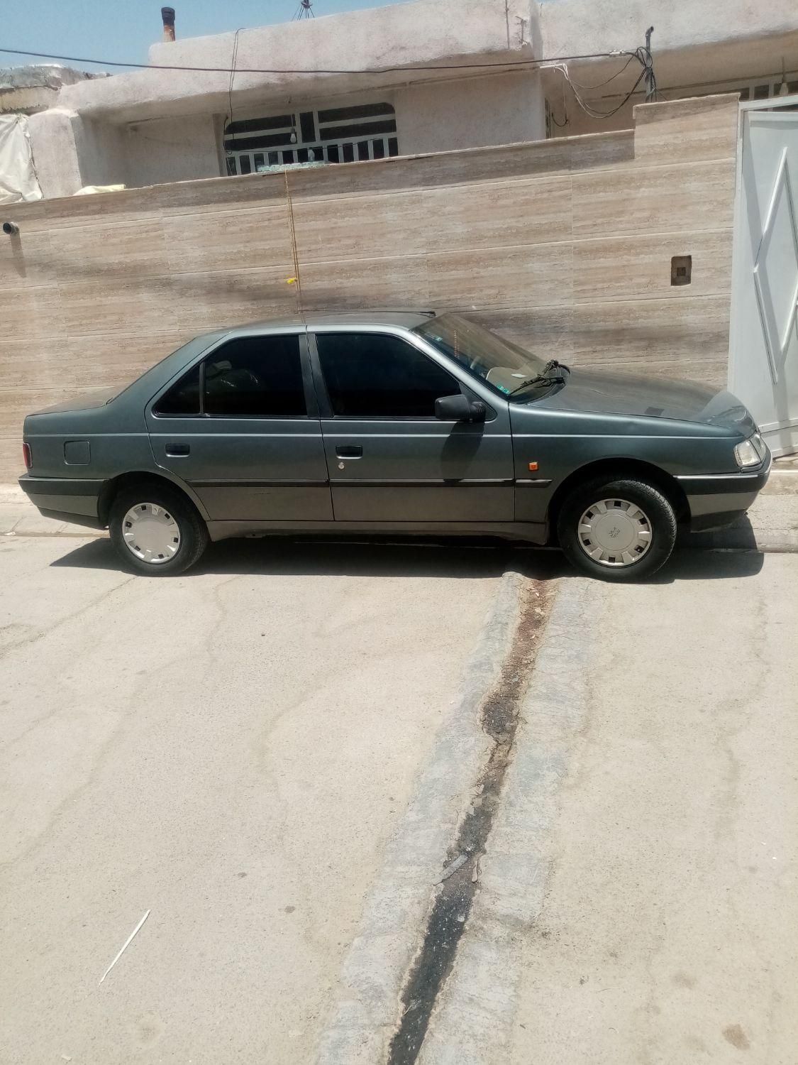 پژو 405 GLX - دوگانه سوز LPG، مدل ۱۳۸۹|خودرو سواری و وانت|شیراز, شهرک مهدی‌آباد|دیوار