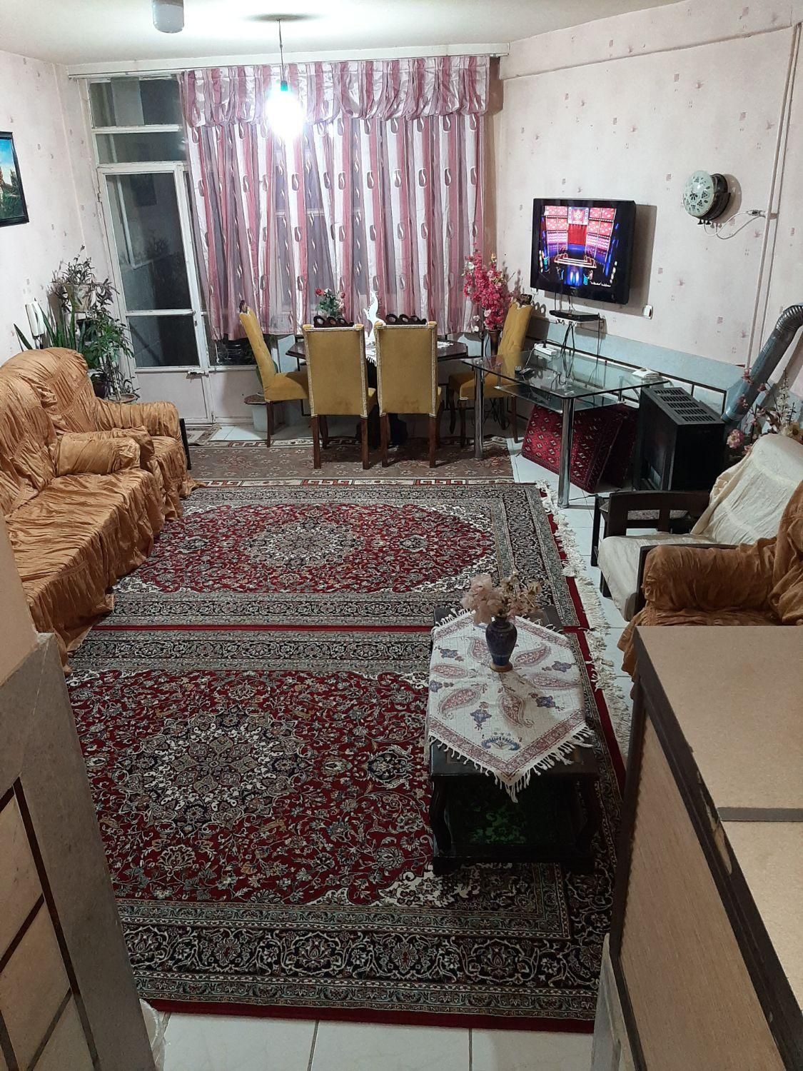اجاره روزانه/هفتگی/ماهانه آپارتما۸۵متری|اجارهٔ کوتاه‌مدت آپارتمان و سوئیت|تویسرکان, |دیوار