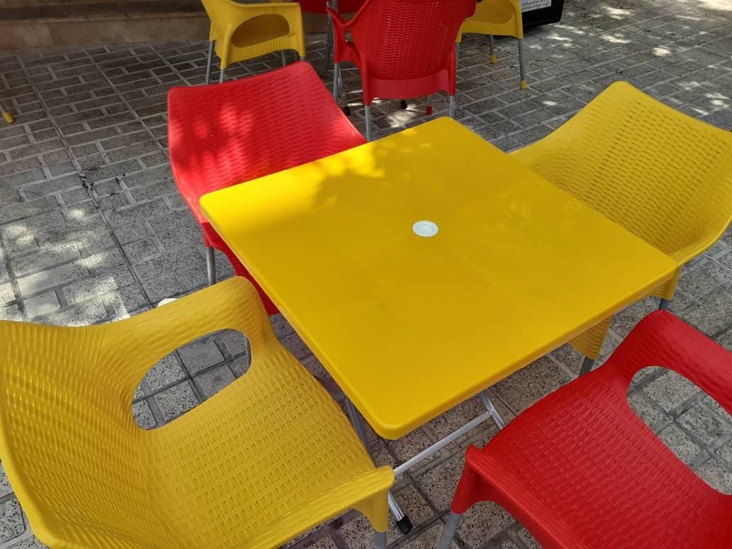 میز و صندلی پلاستیکی حصیری|میز و صندلی غذاخوری|تهران, خرمشهر|دیوار