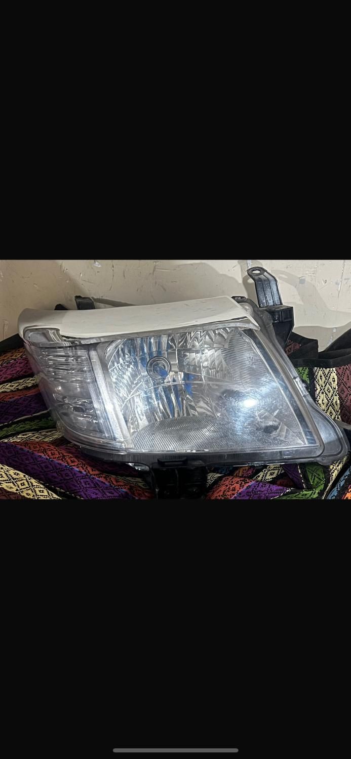 چراغ جلو وخطرعقب تویوتا هایلوکس مدل۱۲ب بالادرحد نو|قطعات یدکی و لوازم جانبی|زاهدان, |دیوار