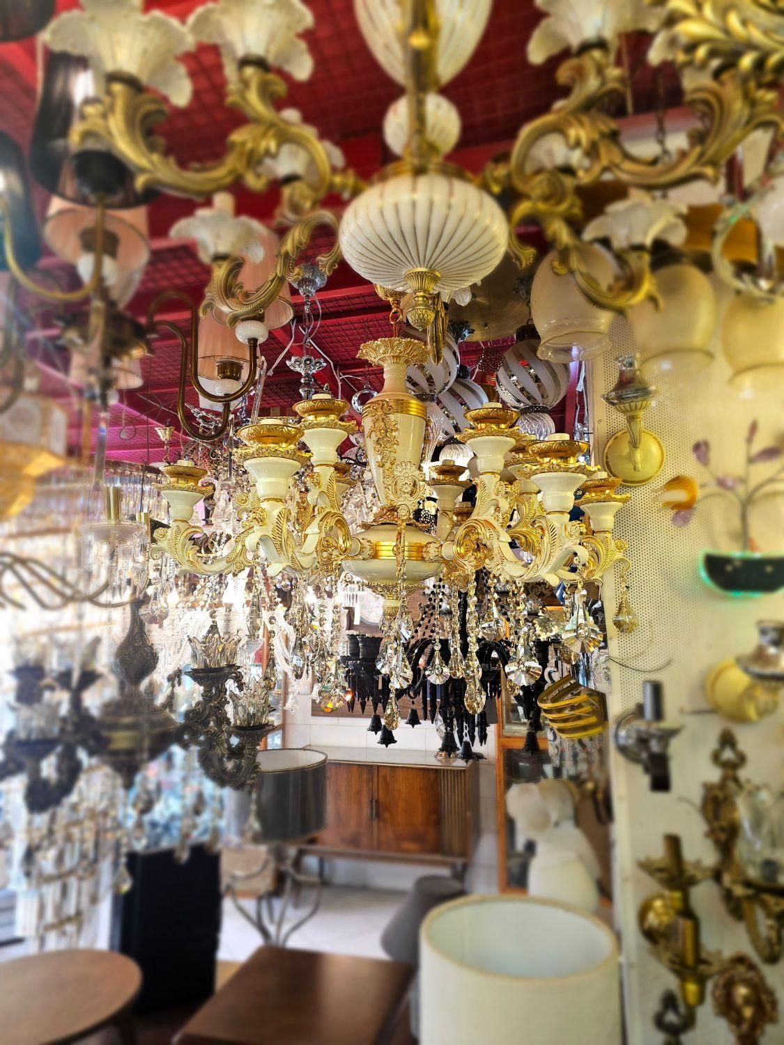 لوستر کرم طلای با گارانتی ۱۶ سال|لوستر و چراغ آویز|کرمان, |دیوار