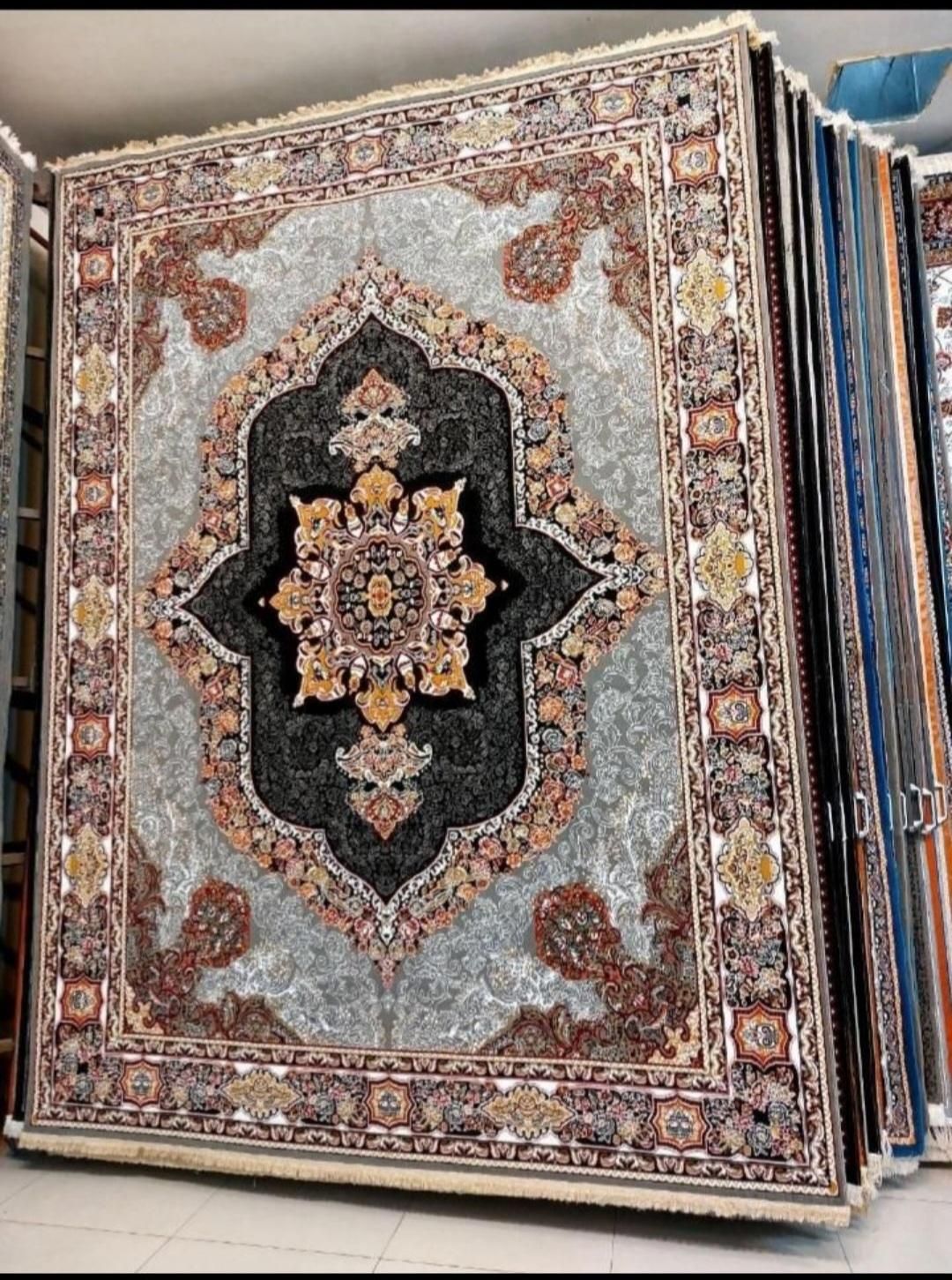 فرش برای همه ای سلیقه و بودجه ای|فرش|کرمان, |دیوار