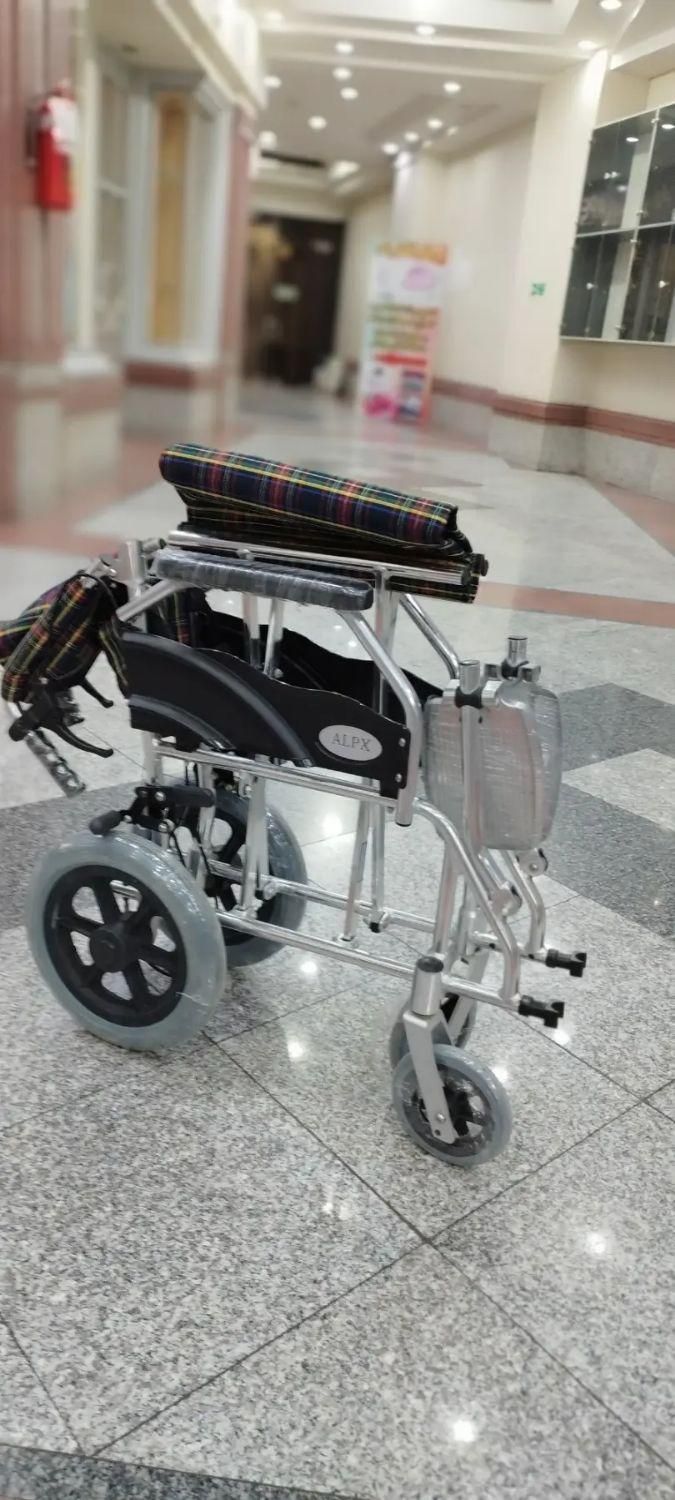 ویلچر حمل بیمار سفری چرخ کوچک آاومینیومی اکبند|آرایشی، بهداشتی، درمانی|تهران, فردوس|دیوار