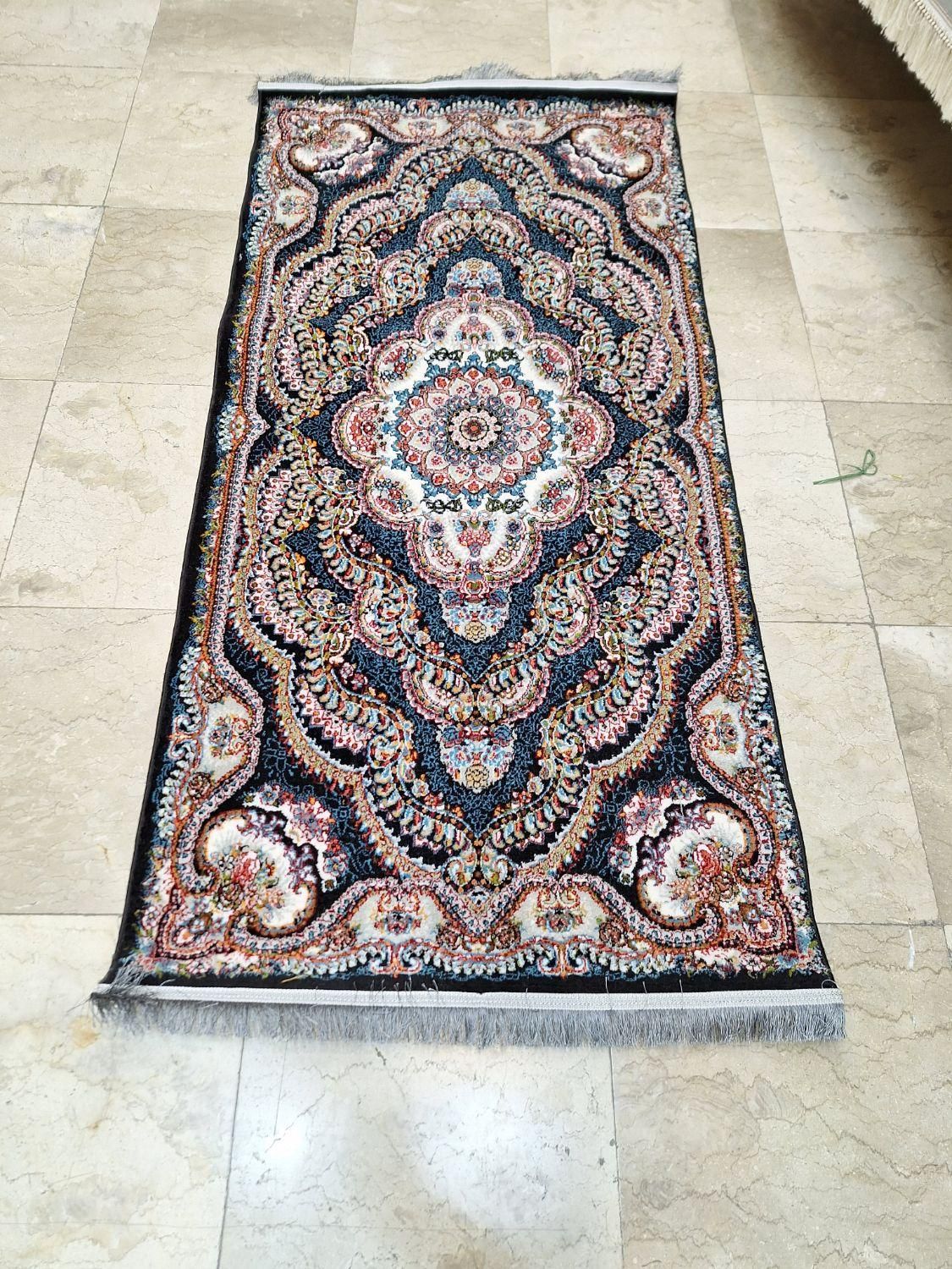 افشان کناره باغ بهشت فرش نگارین|فرش|مشهد, امیر|دیوار