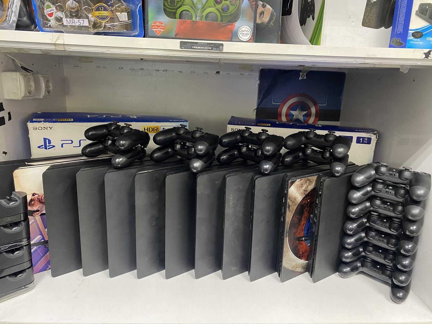 Ps4 اسلیم در حد نو|کنسول، بازی ویدئویی و آنلاین|مشهد, سراب|دیوار