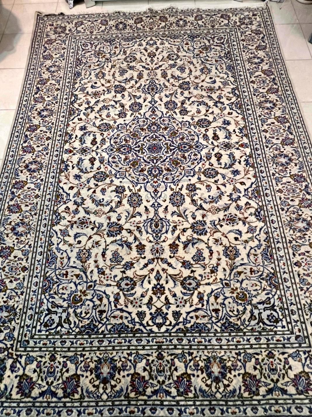 فرش دستباف ۹متری اردکان یزد|فرش|شیراز, زرگری|دیوار