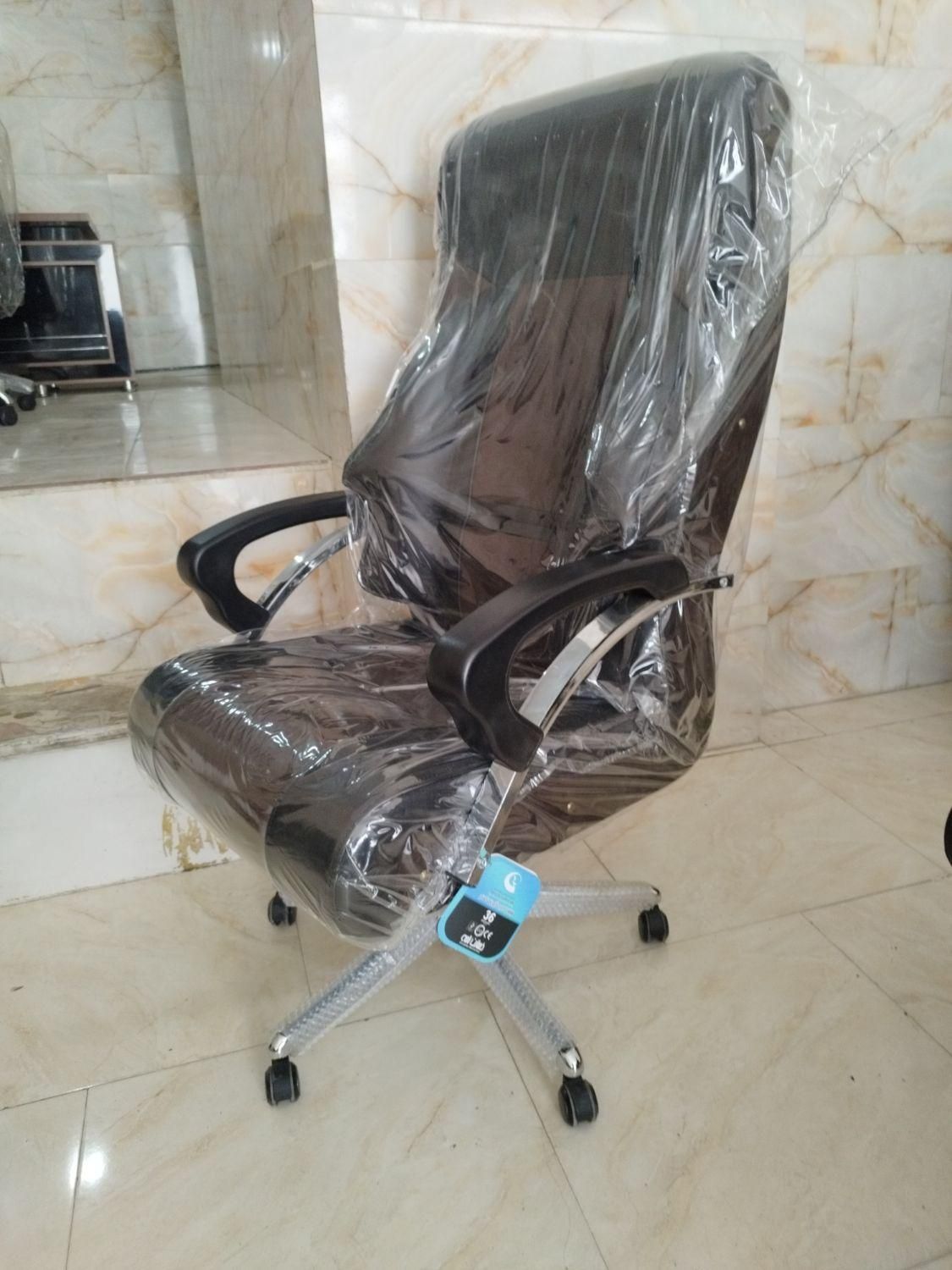 صندلی مدیریت آیریاصنعت|دفتر کار|کرج, حصارک بالا|دیوار