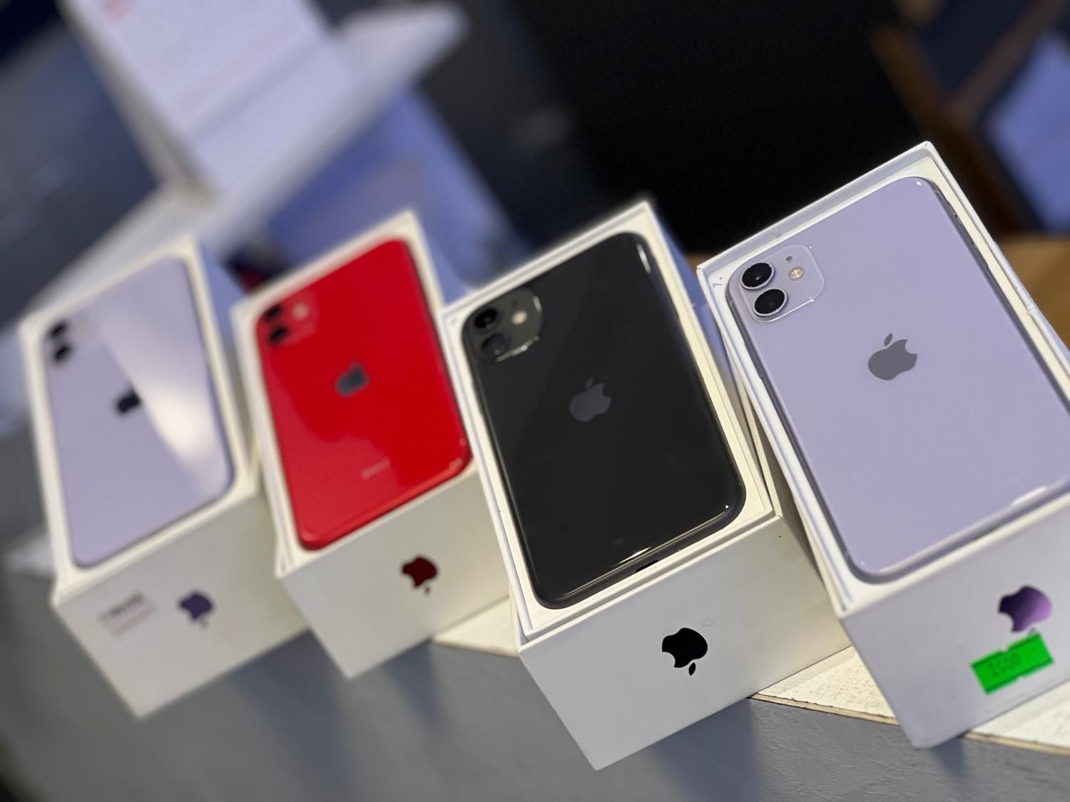اپل iPhone 11 با حافظهٔ ۱۲۸-۲۵۶گیگابایت درحد اک|موبایل|تهران, گیشا|دیوار