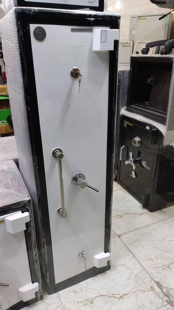 گاصندوق اسلاحه شکاری gun ۴۵ *۴۰ * ۱۵۰|ابزارآلات|اهواز, منازل کارون|دیوار