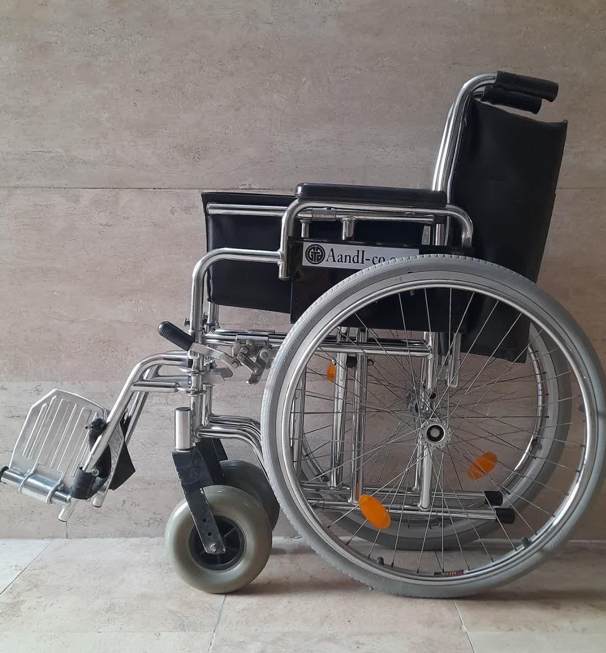 تشک طبی اصل تایوان سایز بزرگ دست دوم تمیز ویلچر|تشک تختخواب|شاهین‌شهر, چمران|دیوار