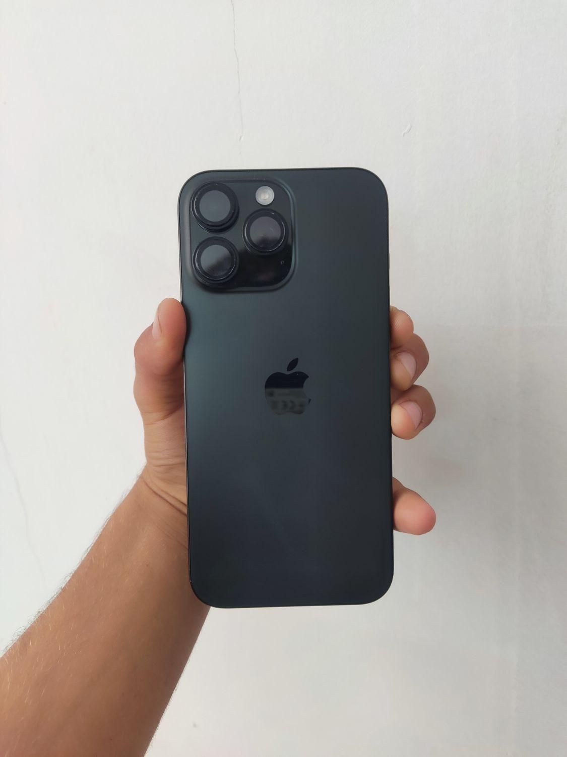 اپل iPhone 16 Pro Max با حافظهٔ ۲۵۶ گیگابایت|موبایل|شیراز, پودنک|دیوار