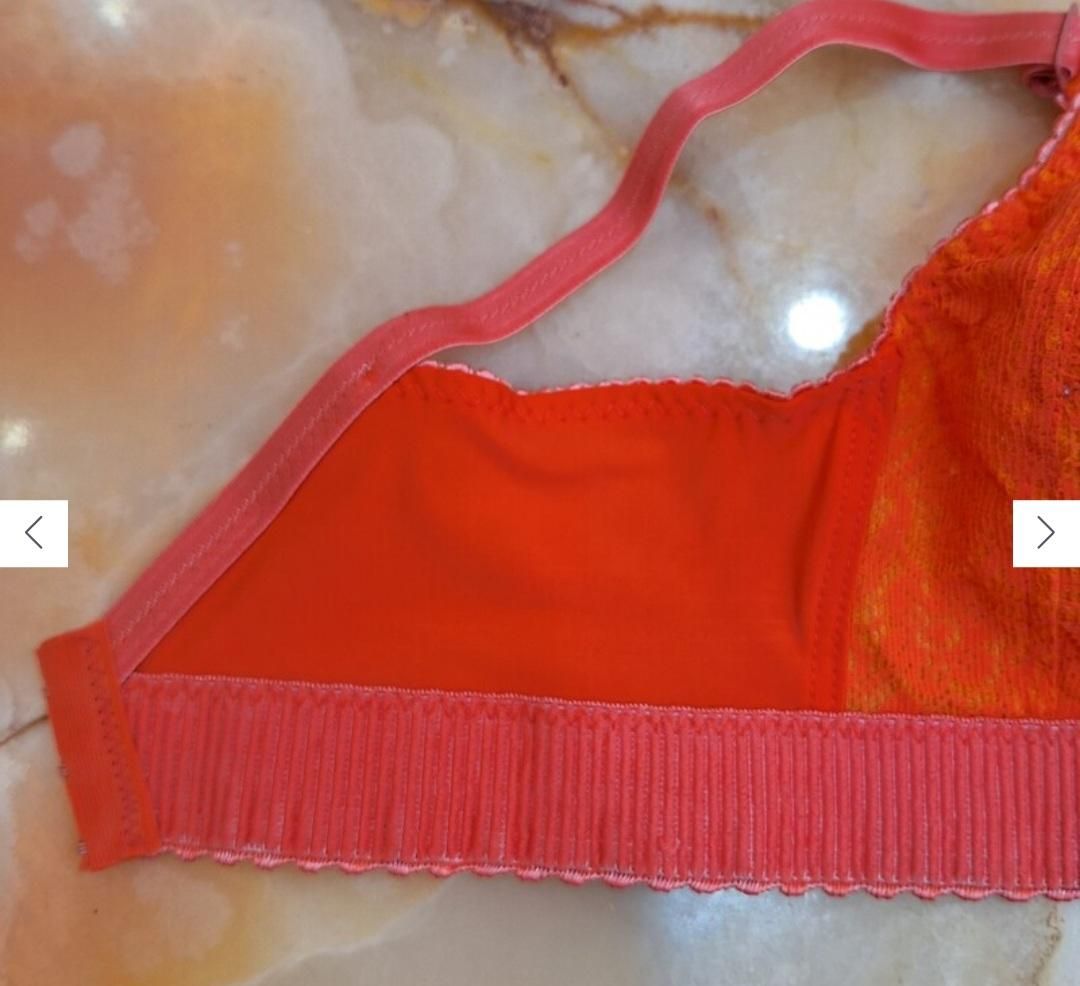 سوتین کش پهن توری زیر بافتینه|لباس|مبارکه, |دیوار