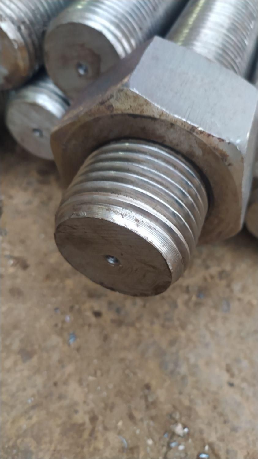 بولت کریمی گالوانیزه گرم|عمده‌فروشی|تهران, شهرک امام خمینی|دیوار