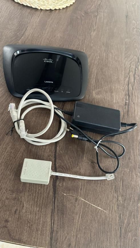 مودم سیسکو Cisco (دستگاه وای فای) WiFi modem ADSL|مودم و تجهیزات شبکه|تهران, پونک|دیوار