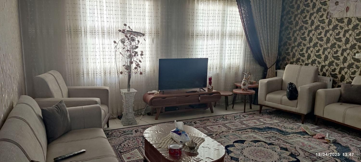 فروش آپارتمان۷۶متری۲خوابه طبقه ۲ عرفان روبروی مترو|فروش آپارتمان|هشتگرد, شهرک ریحانه|دیوار