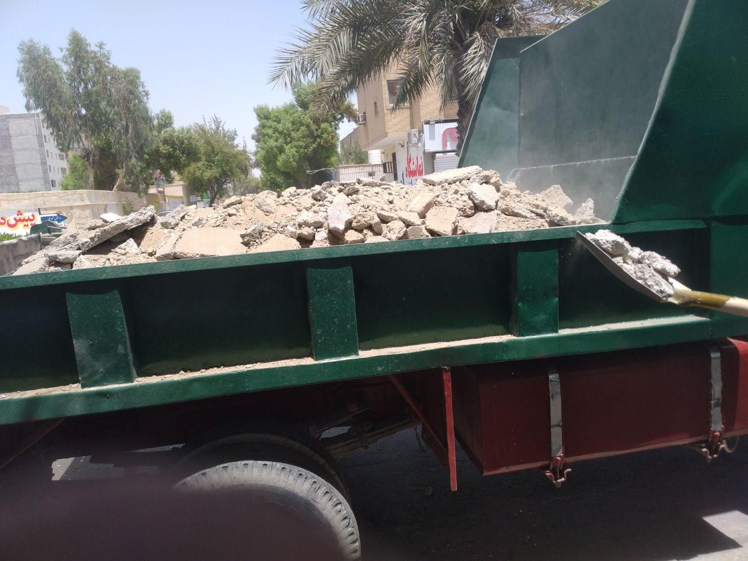 خاورحمل شن وماسه،نخاله،خاک باغچه ،سنگ شالده|خدمات حمل و نقل|بندرعباس, |دیوار
