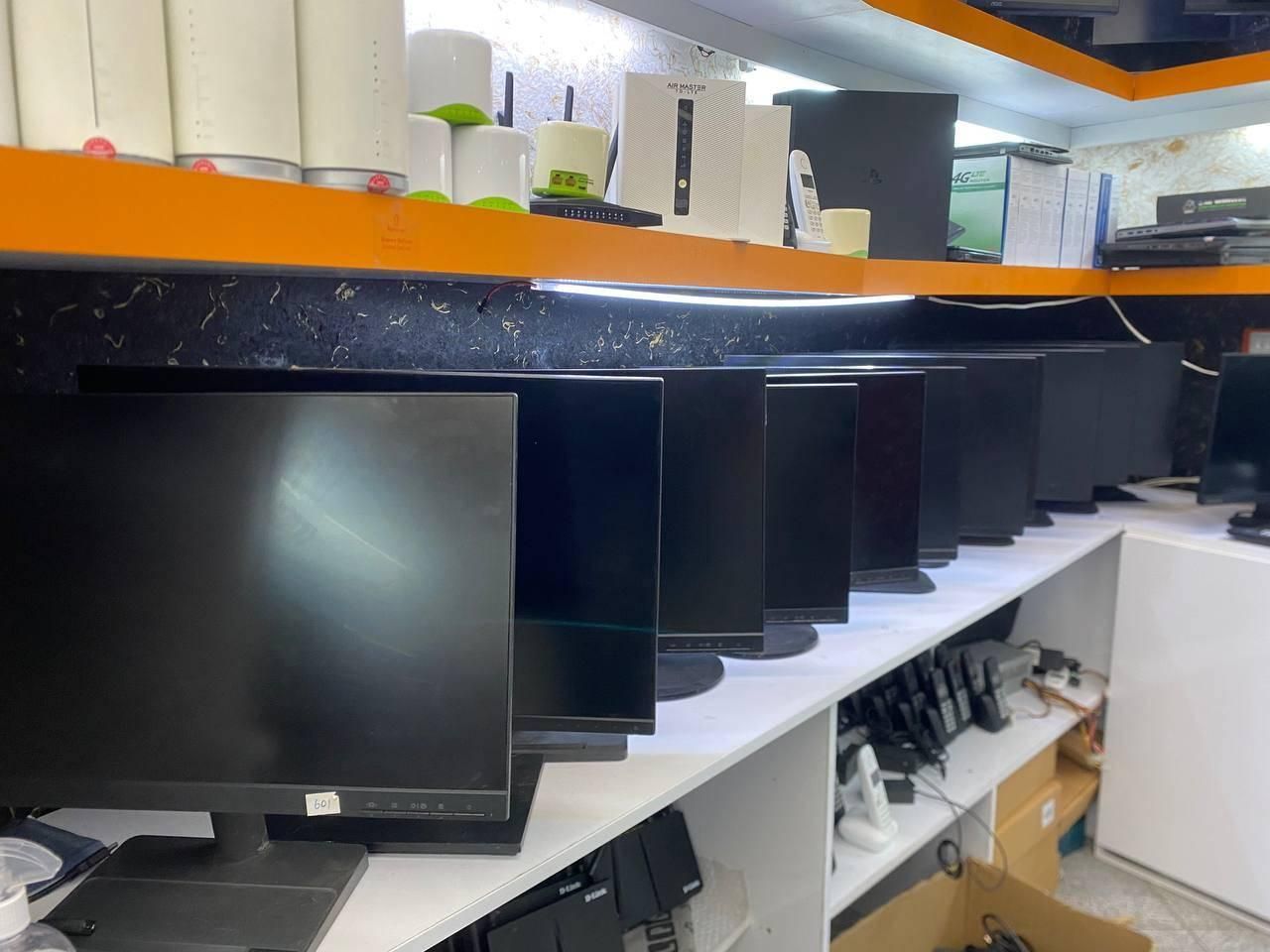 مانیتور 23 و 24 اینچ HDMI تک و تعداد|قطعات و لوازم جانبی رایانه|شیراز, خلدبرین|دیوار