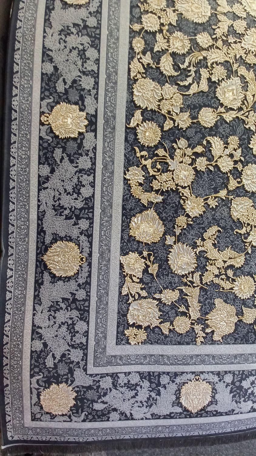 فرش۷۰۰طوسی گل برجسته طلاکوب(سرای فرش محمدی)|فرش|اردبیل, |دیوار