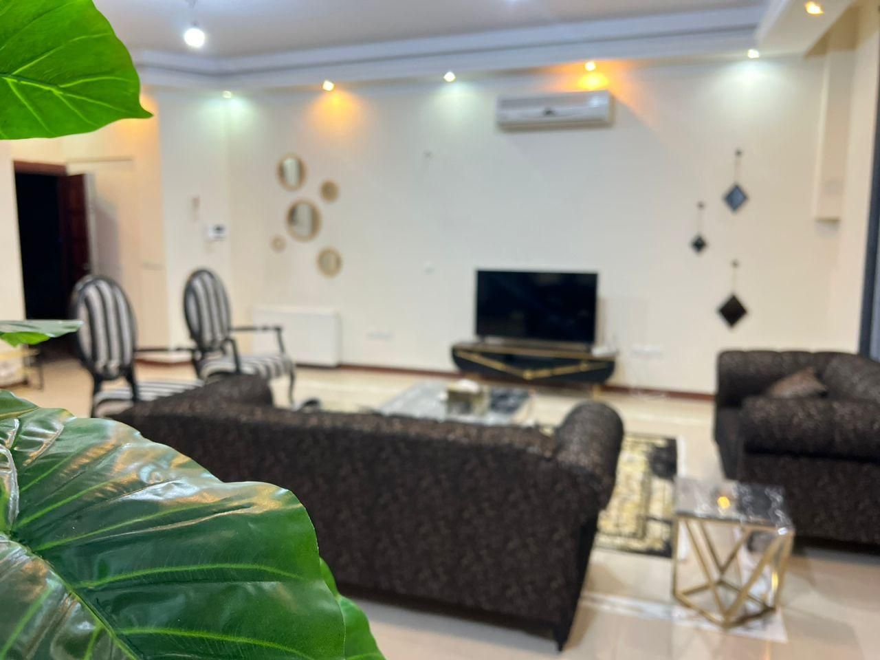 اراج دوخواب شیک و بیلیاردار ملافه هتلی|اجارهٔ کوتاه‌مدت آپارتمان و سوئیت|تهران, اراج|دیوار