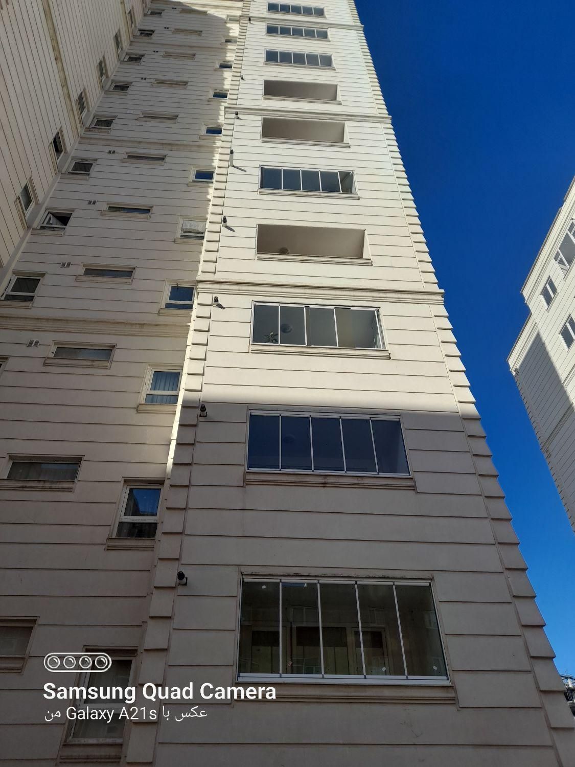 تولید و پخش شیشه های بالکن کشویی|خدمات پیشه و مهارت|زنجان, |دیوار