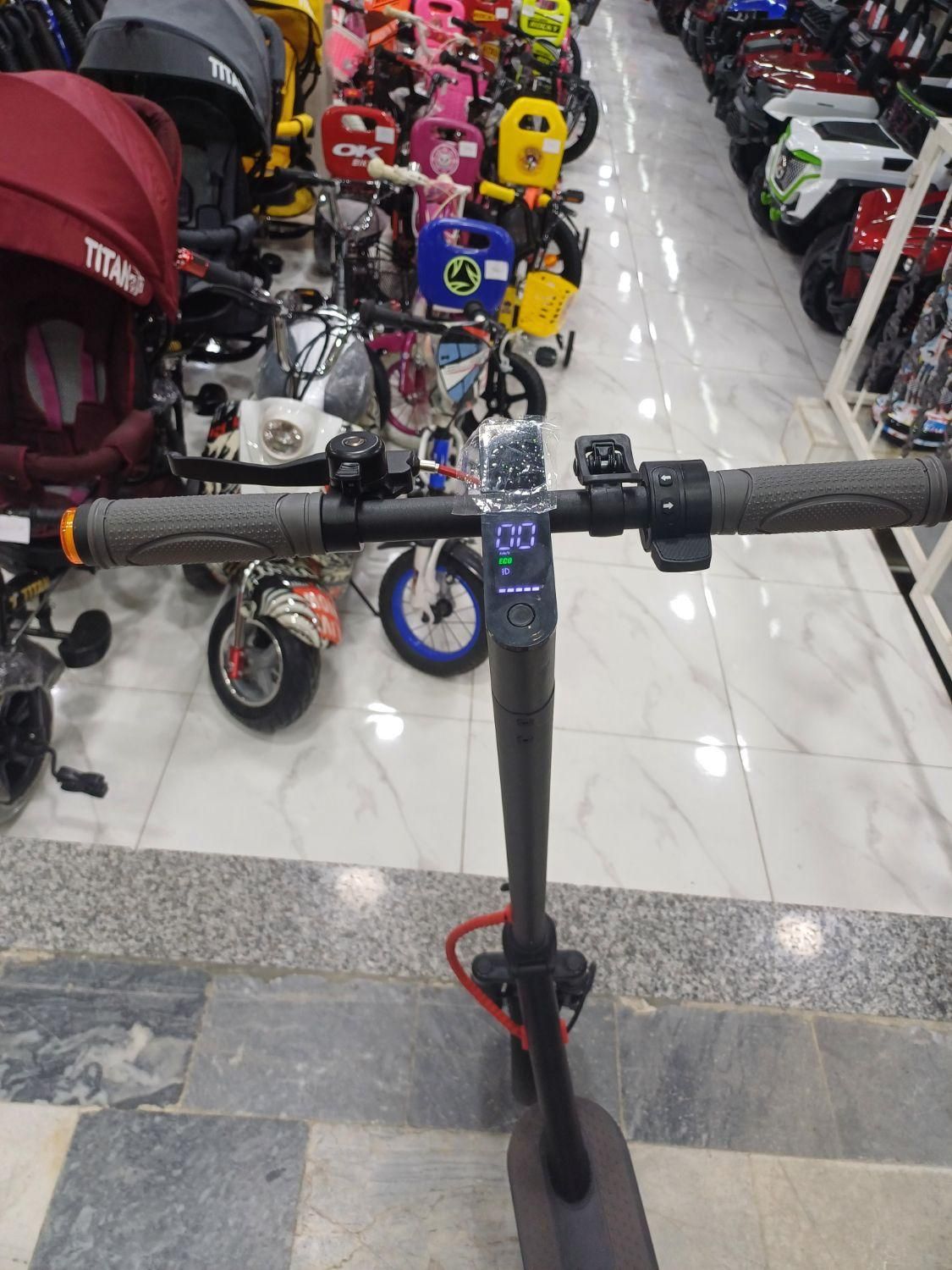 اسکوتر برقی تاشو|دوچرخه، اسکیت، اسکوتر|اردبیل, |دیوار