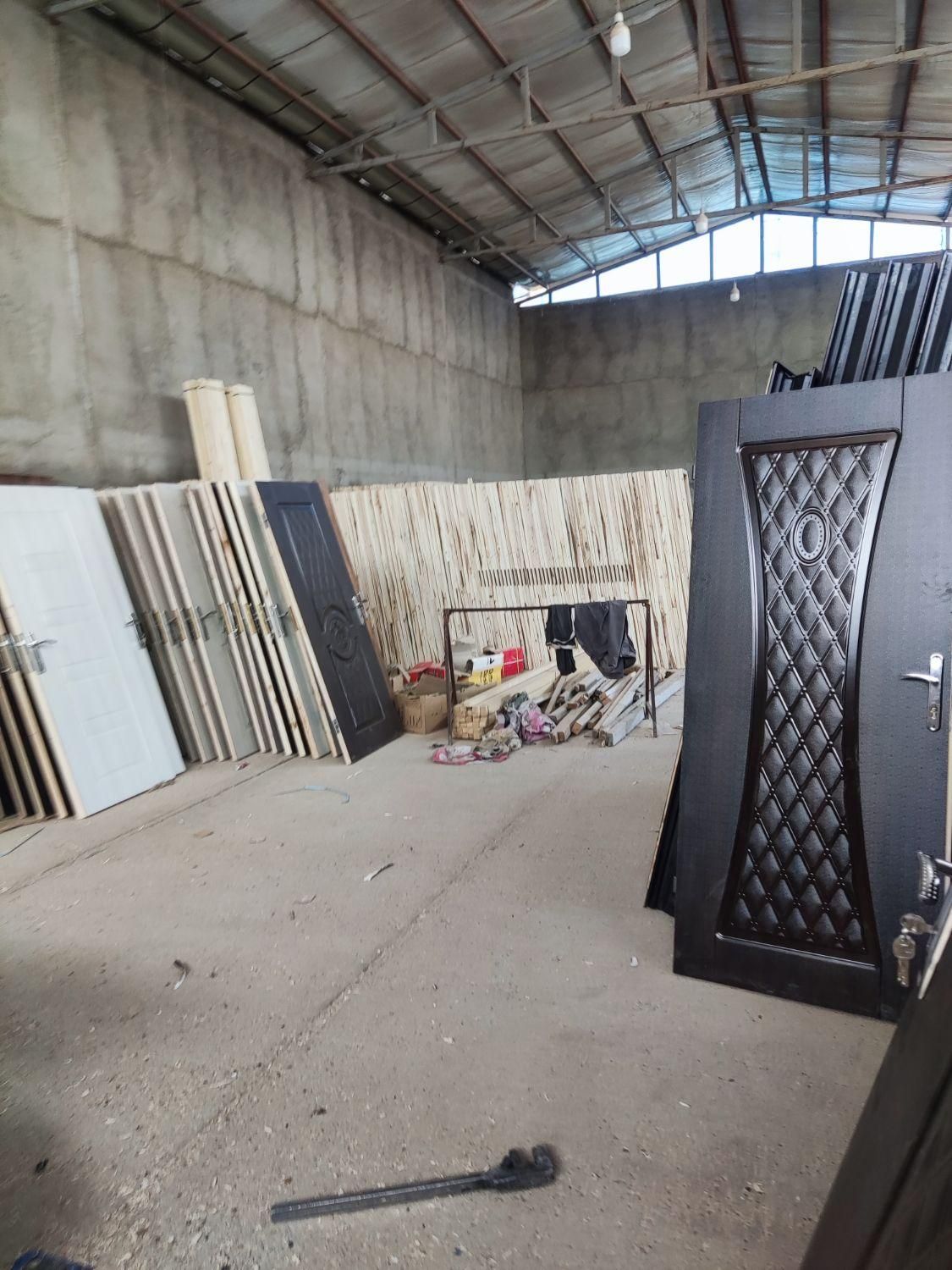 لنگه در چوبی و ضد آب|مصالح و تجهیزات ساختمان|تبریز, |دیوار