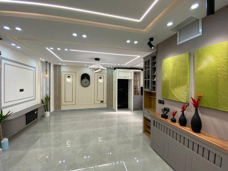 اپارتمان 76متری یک خواب حیاط دار صدرافازیک|فروش آپارتمان|صدرا-فارس, |دیوار