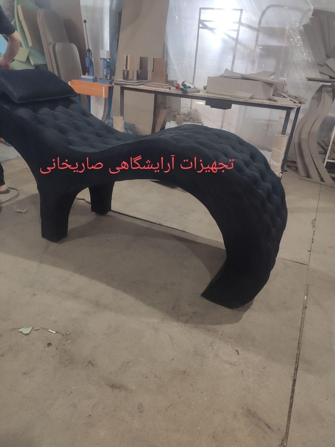 تخت پرتابل ماساژ چمدان.|آرایشگاه و سالن‌های زیبایی|تبریز, |دیوار