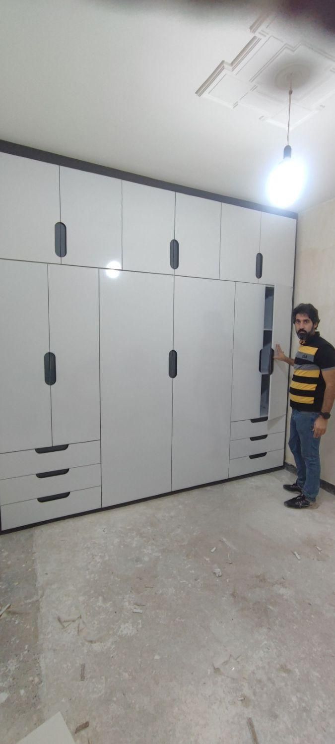 ساخت انواع کابینت و کمد دیواری|جاکفشی، کمد، دراور|ملایر, |دیوار