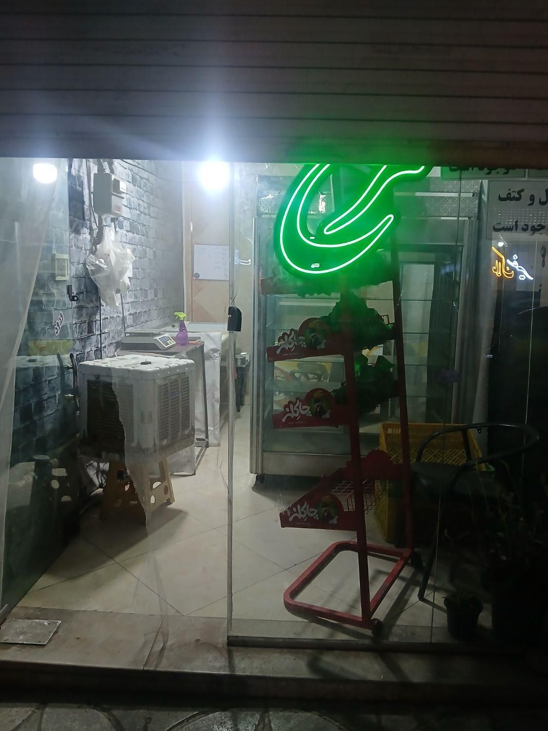 مغازه ۲۰ متری*میرزایی.دل بازار|اجارهٔ مغازه و غرفه|قرچک, |دیوار