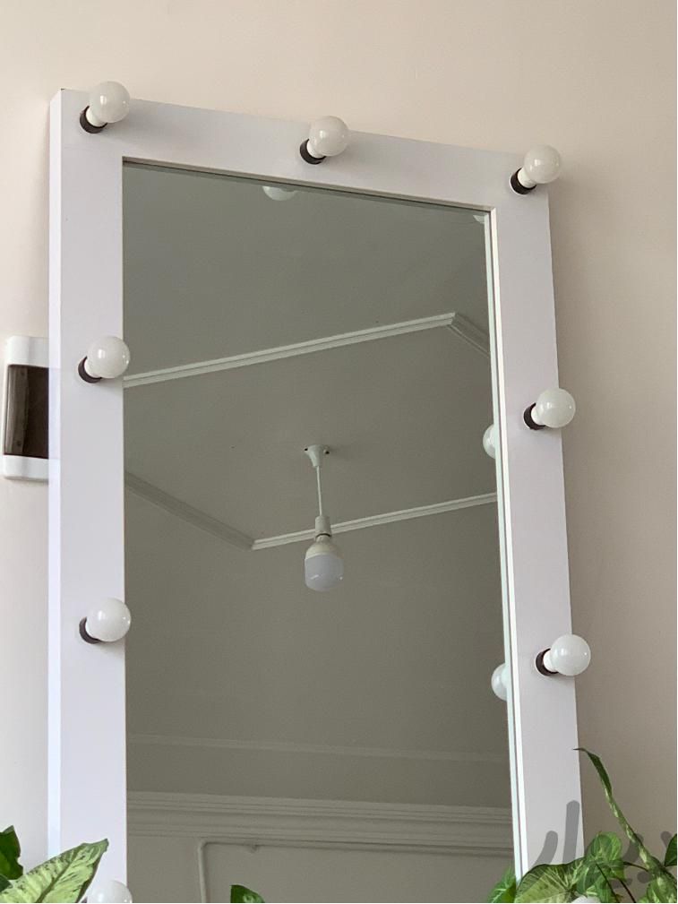 آینه هالیوودی|آینه|بیرجند, |دیوار