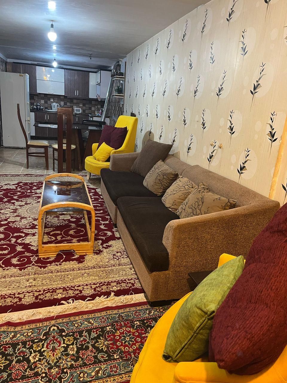 اجاره روزانه/هفتگی/ماهانه آپارتمان نزدیک فرودگاه|اجارهٔ کوتاه‌مدت آپارتمان و سوئیت|کرمان, |دیوار