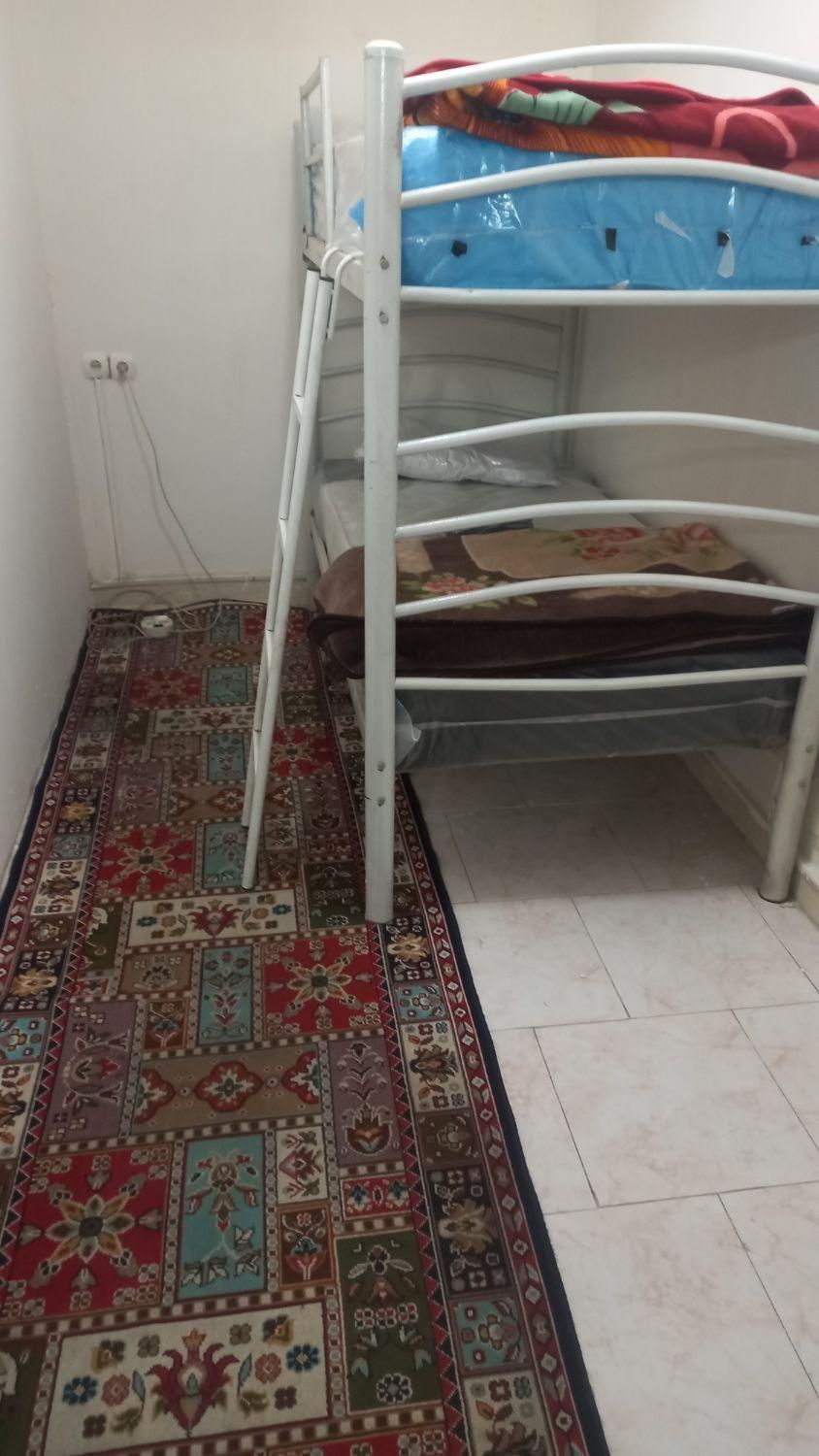 خوابگاه پسرانه ویلا در نجات اللهی|اجارهٔ کوتاه‌مدت آپارتمان و سوئیت|تهران, نجات اللهی|دیوار