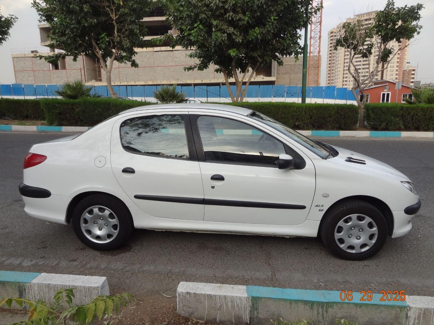 v9 206 sd 1389|خودرو سواری و وانت|تهران, سعادت‌آباد|دیوار