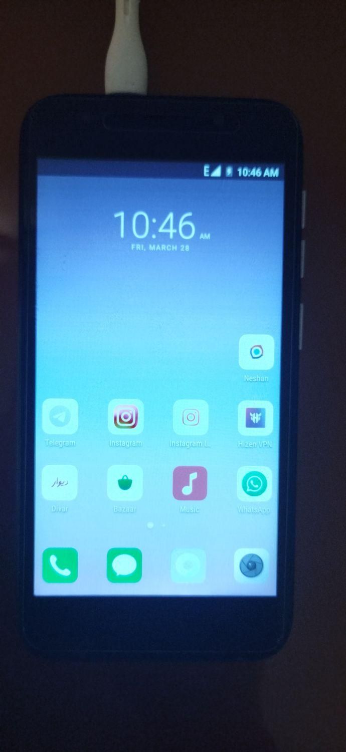 a9 star سالم glx با کارتن و شارژر 4g|موبایل|اصفهان, شهرک کوثر|دیوار