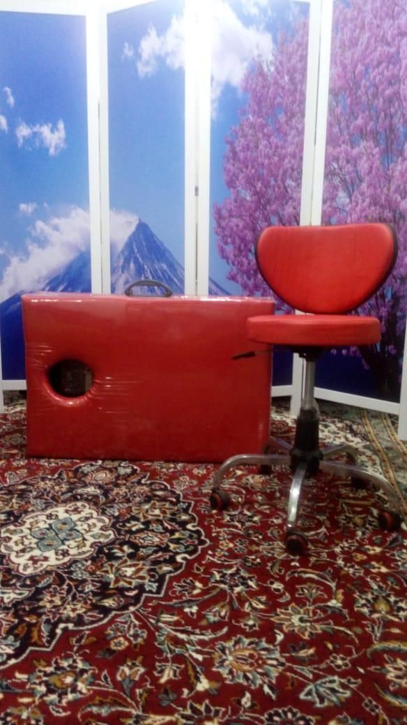 صندلی جکدار  تخت ماساژ تتو تابوره تخت پاکسازی|آرایشگاه و سالن‌های زیبایی|مشهد, طرق|دیوار