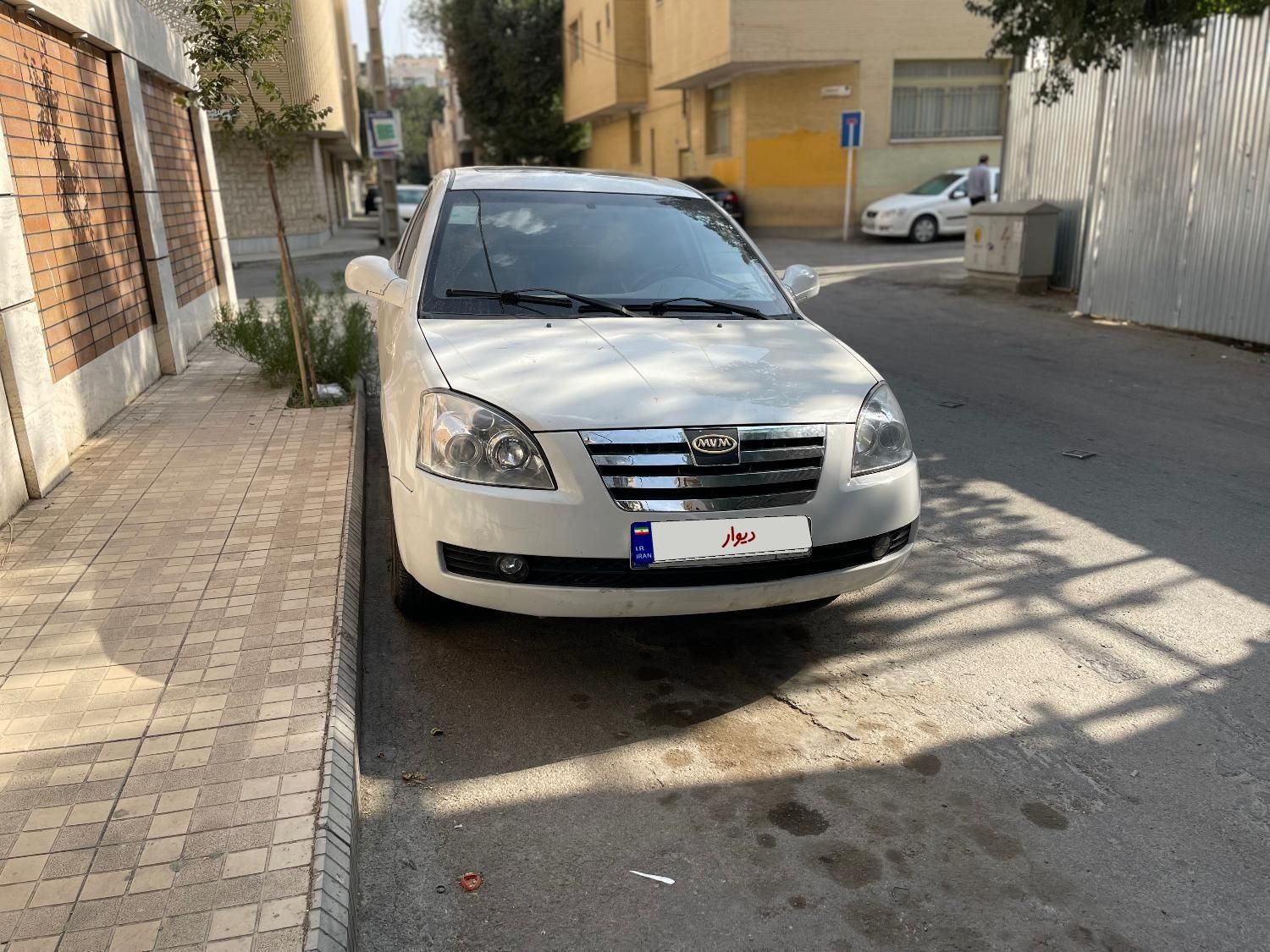 ام وی ام ۵۳۰ MVM مدل ۱۳۹۵ بدون رنگ کم کار|خودرو سواری و وانت|اصفهان, خواجو|دیوار