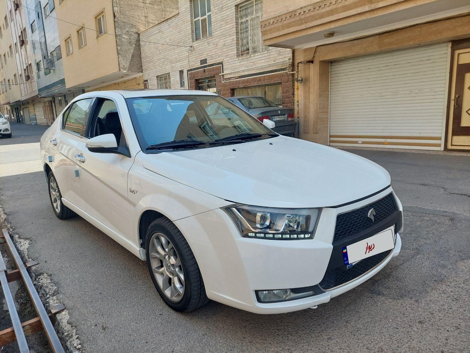 دنا پلاس توربو اتومات مدل ۱۴۰۰ بدون رنگ کم‌کار|خودرو سواری و وانت|تبریز, |دیوار
