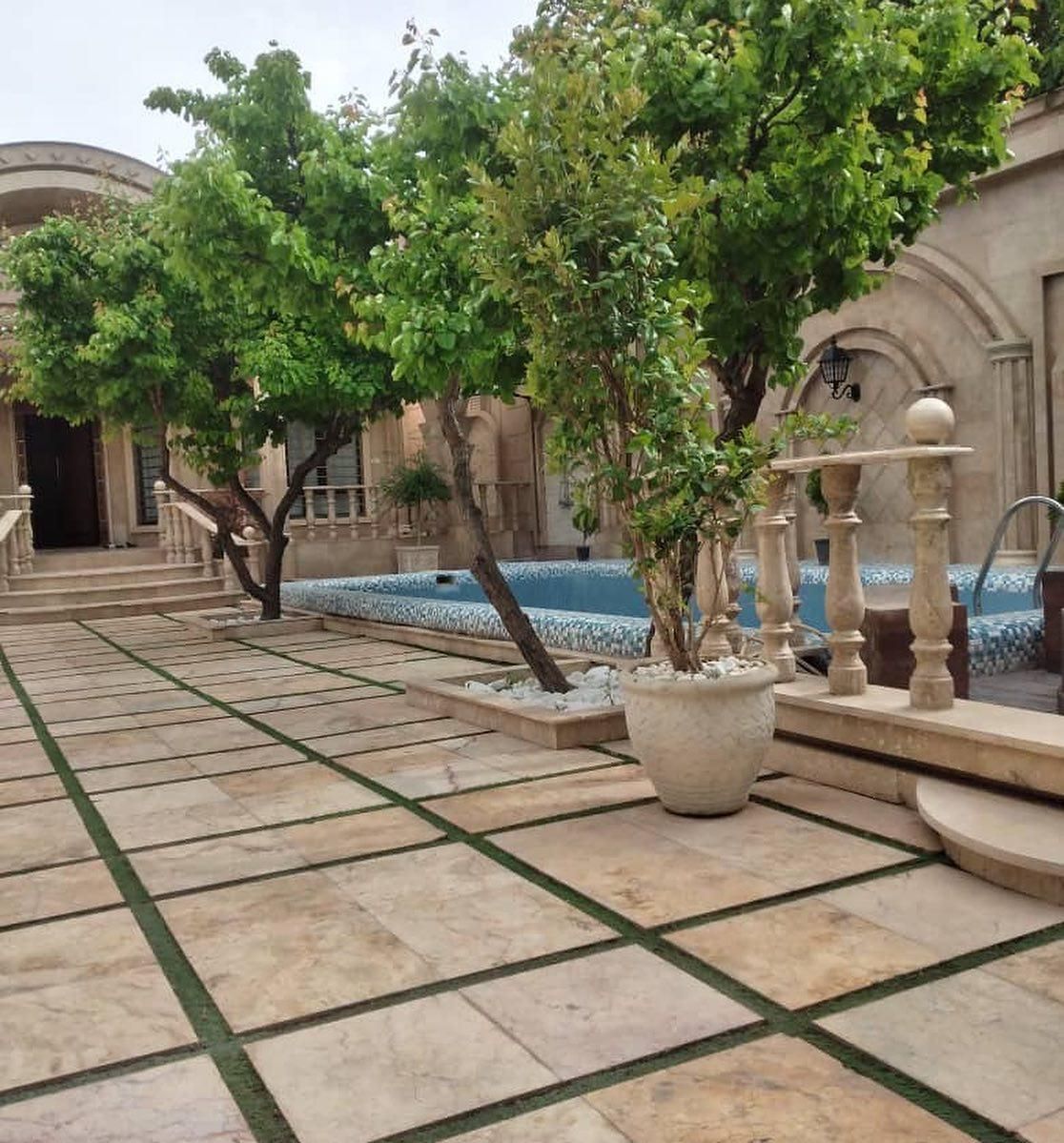 باغ سندتکبرگ ساختمان شیک کهریزسنگ کرسنگ گل مینا|فروش خانه و ویلا|اصفهان, بوستان آینه خانه|دیوار