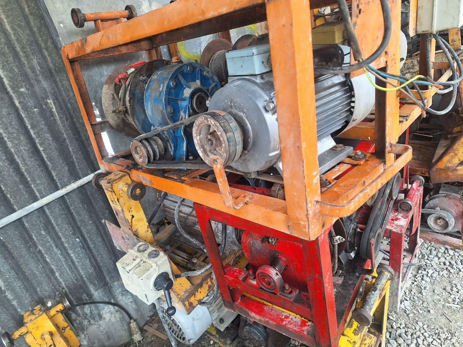 خریداروفروش تخته بنایی بالابر میکسر داربست بتونیر|عمدهفروشی|تهران, پاسداران|دیوار