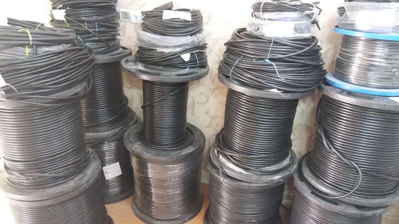 کابل برق وسیم برق پرتو مستقیم کارخانه ب مصرف کننده|مصالح و تجهیزات ساختمان|اصفهان, نقش جهان|دیوار