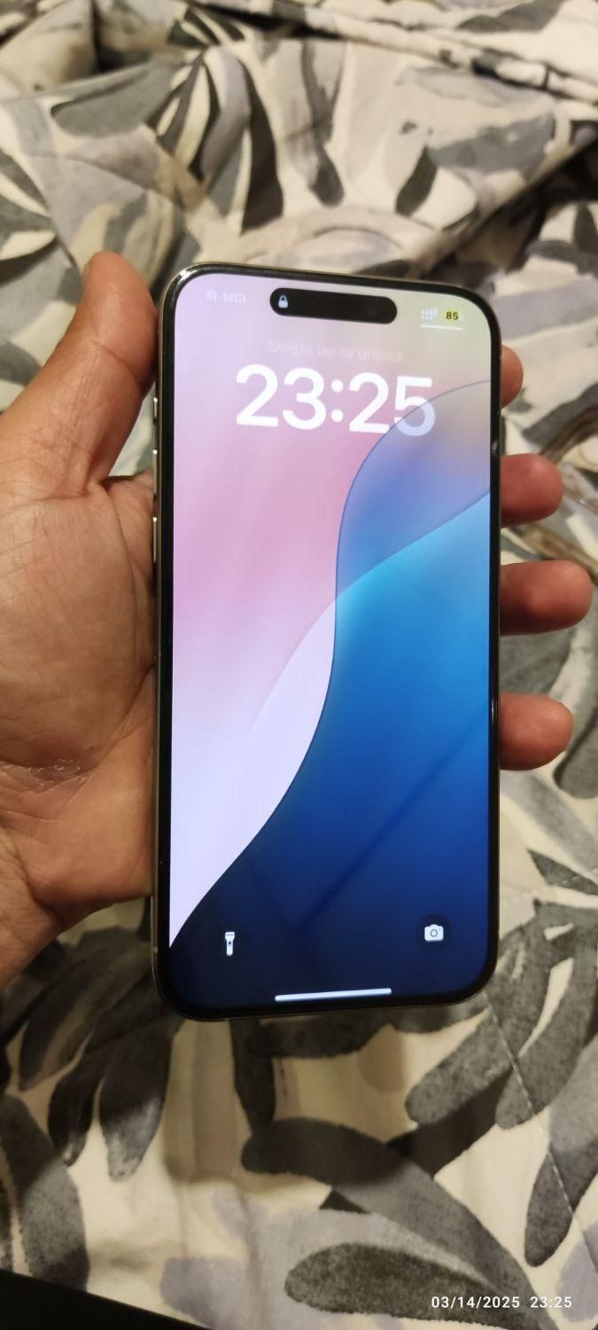 اپل iPhone 15 Pro Max با حافظهٔ ۲۵۶ تیتانیوم نچرال|موبایل|تهران, لویزان|دیوار