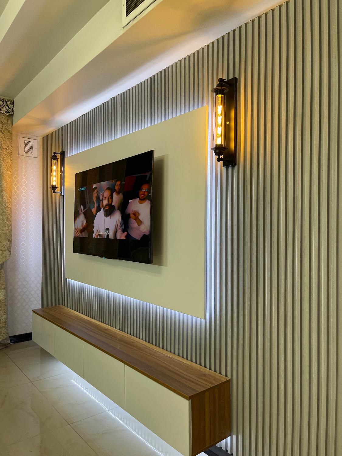 تولید و اجرایtvwallنوین چوب بازدید رایگان|خدمات پیشه و مهارت|اسلام‌شهر, ایرین|دیوار