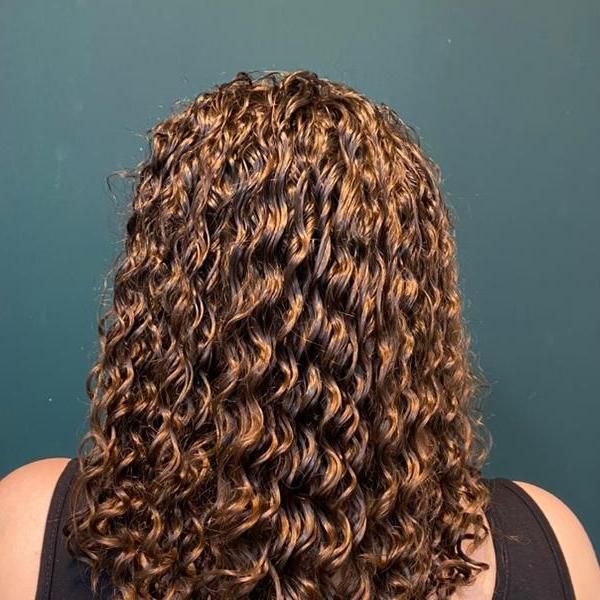 فر دائم احیای موی فر|خدمات آرایشگری و زیبایی|اصفهان, سرچشمه|دیوار