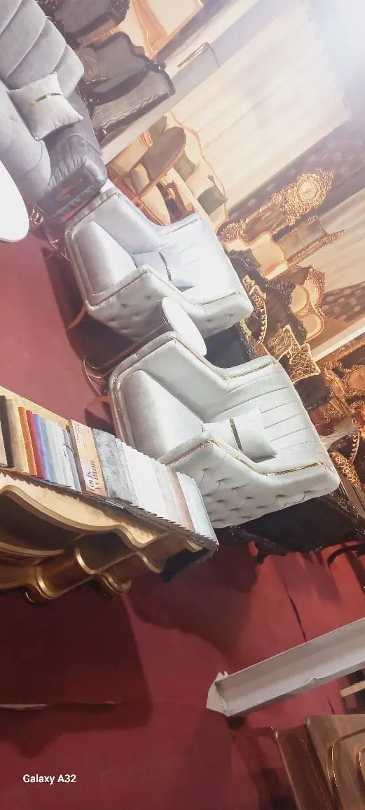 مبل تخت شو ۸ نفره|مبلمان خانگی و میز عسلی|تهران, آهنگ|دیوار