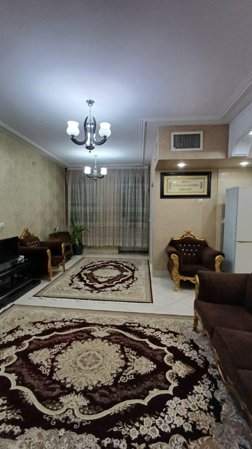 اجاره آپارتمان مبله یک خوابه شهرک فرهنگیان|اجارهٔ کوتاه‌مدت آپارتمان و سوئیت|شیراز, شهرک فرهنگیان|دیوار